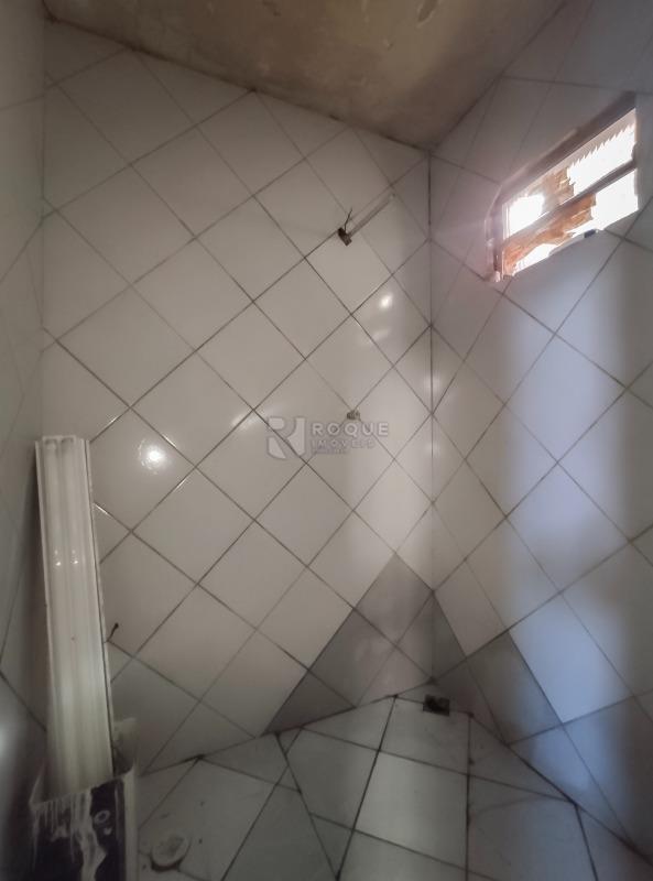 Salão para aluguel no bairro Parque Residencial Belinha Ometto: WC 