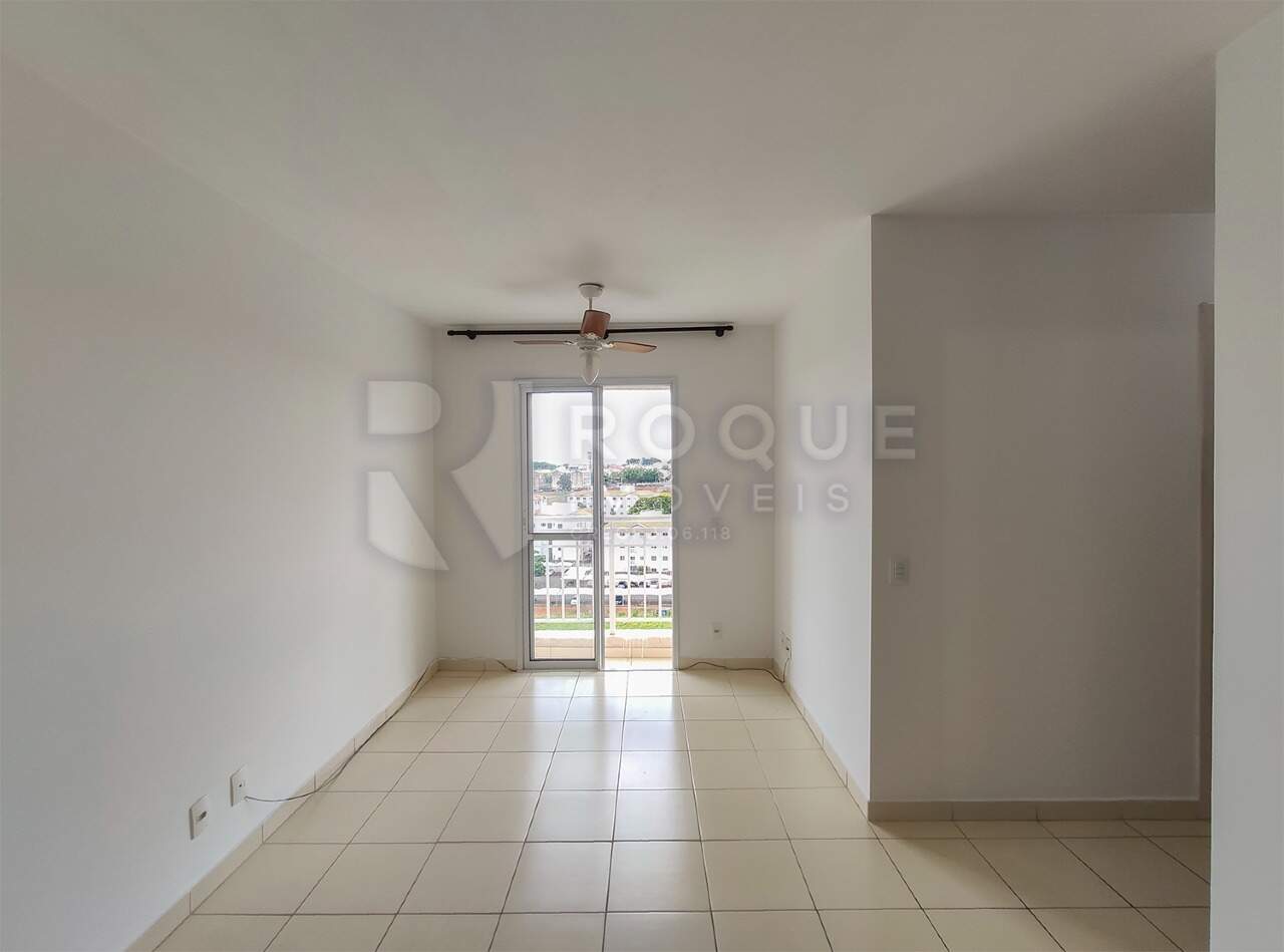 Apartamento à venda no bairro Jardim Parque Novo Mundo: Sala 