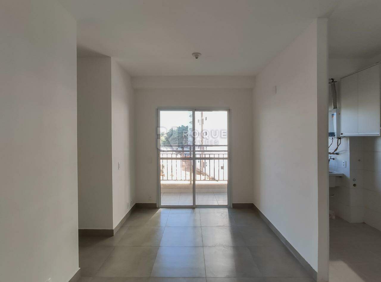 Apartamento para aluguel no bairro Jardim Santa Adélia: Sala 