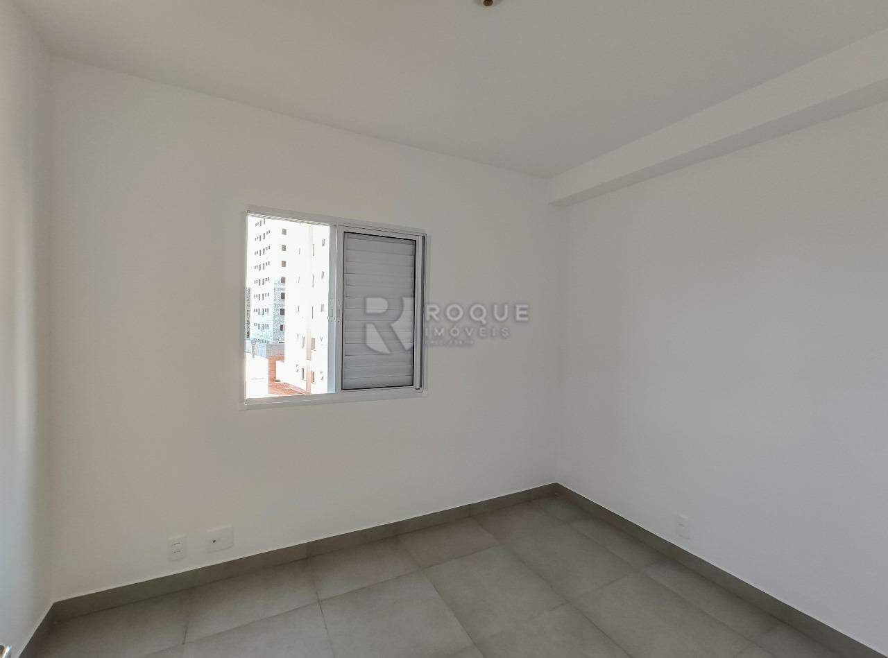 Apartamento para aluguel no bairro Jardim Santa Adélia: Dormitório 1