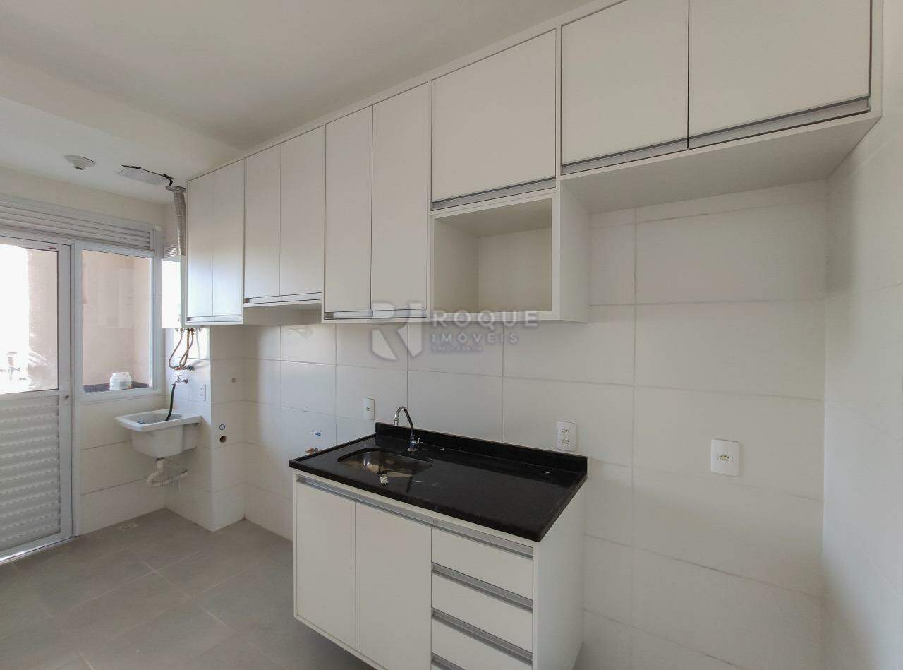 Apartamento para aluguel no bairro Jardim Santa Adélia: Cozinha