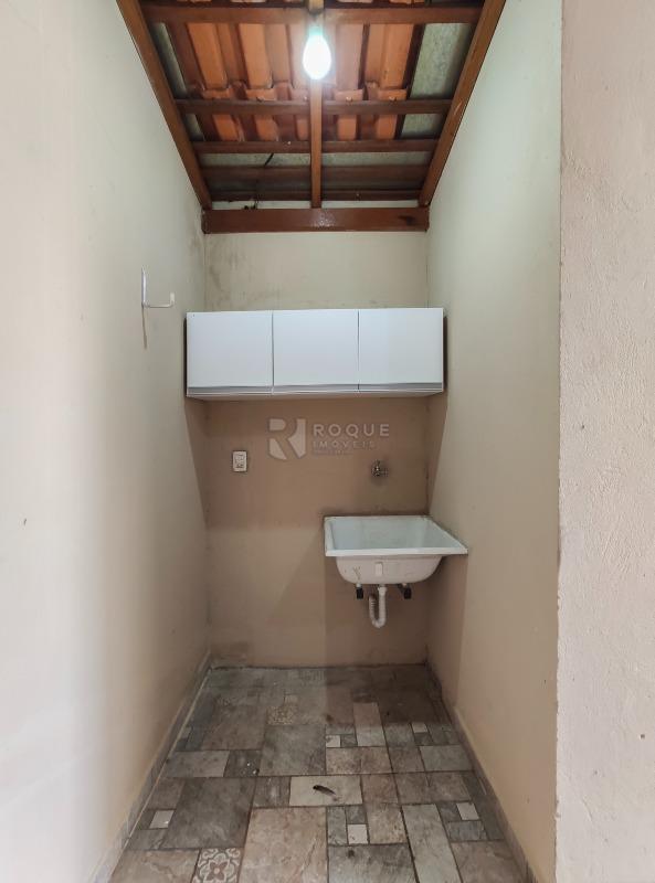 Casa Residencial para aluguel no bairro Residencial Palmeira Real: Área de serviço 