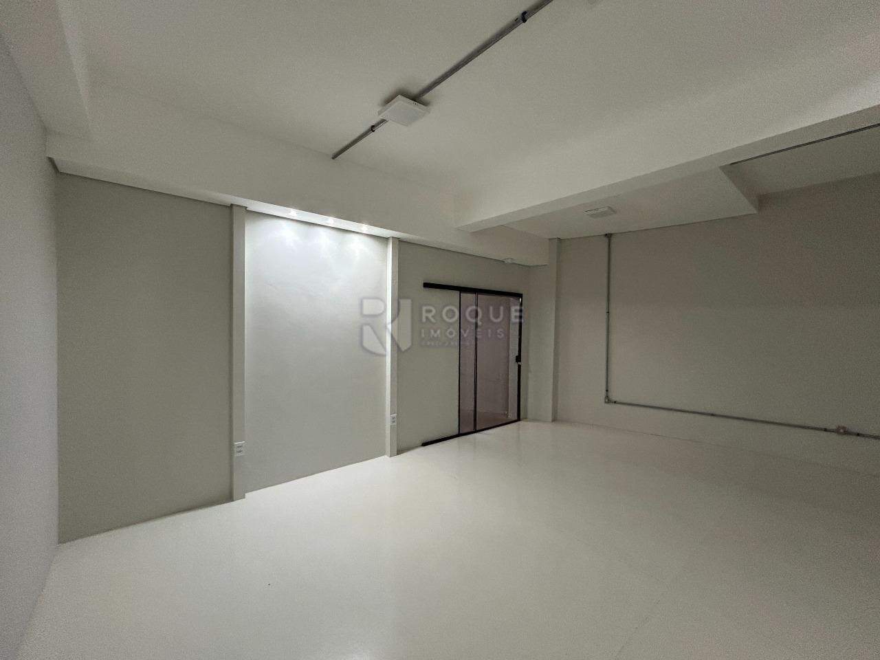 Barracão/Galpão para aluguel no bairro Jardim Marajoara: Sala 1