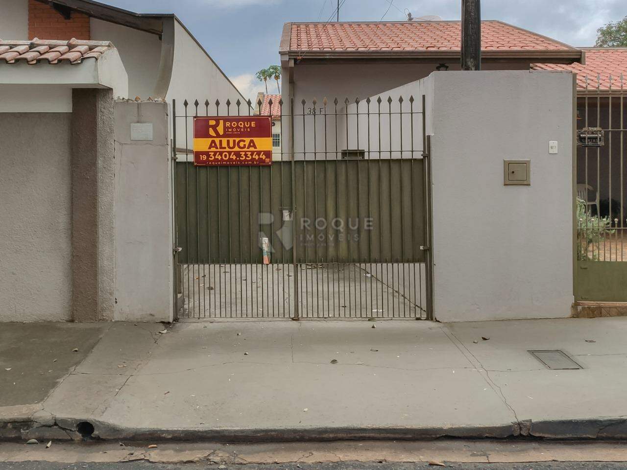 Casa Residencial para aluguel no bairro Jardim Paulista: Fachada 