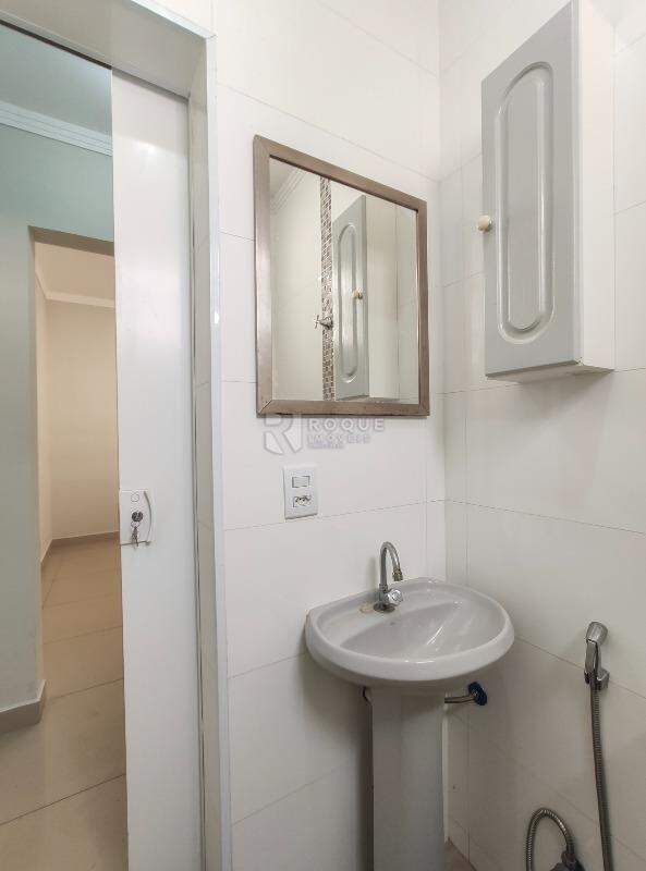 Casa Residencial para aluguel no bairro Jardim Paulista: WC social 