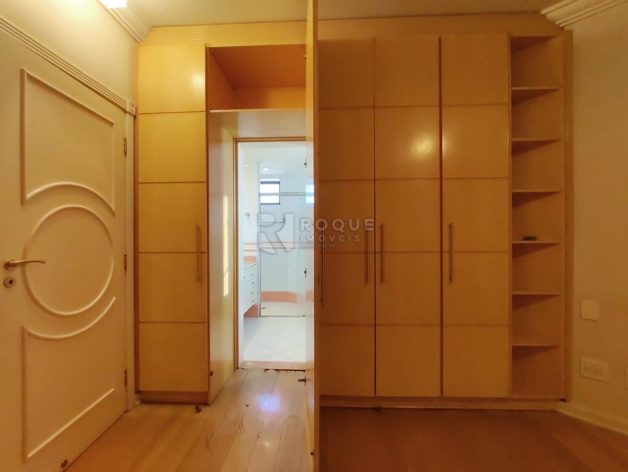 Apartamento à venda no bairro Centro: SUÍTE 1