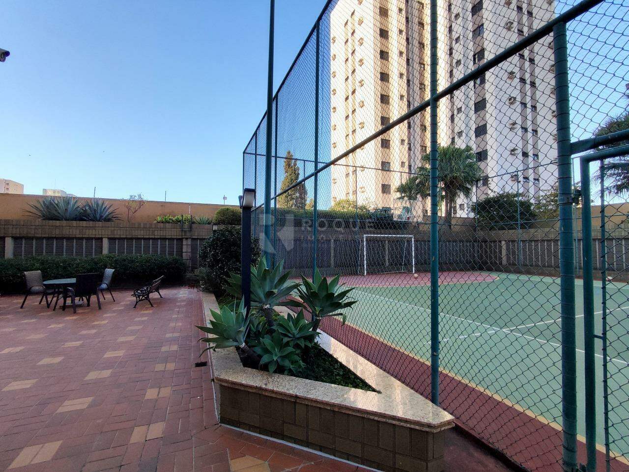 Apartamento à venda no bairro Centro: QUADRA POLIESPORTIVA