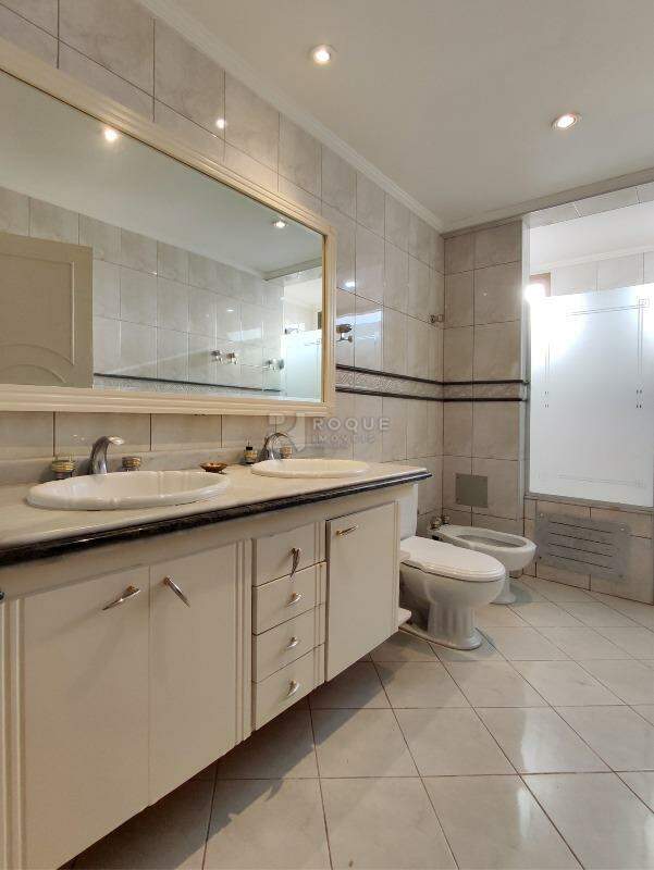 Apartamento à venda no bairro Centro: WC SUÍTE MASTER