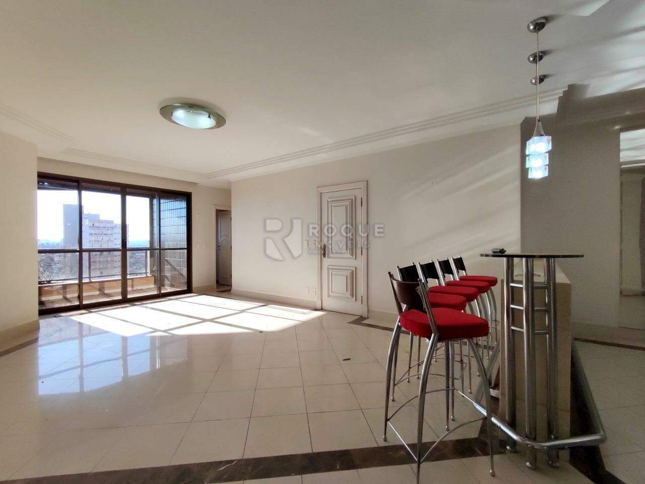 Apartamento à venda no bairro Centro: SALA DE ESTAR