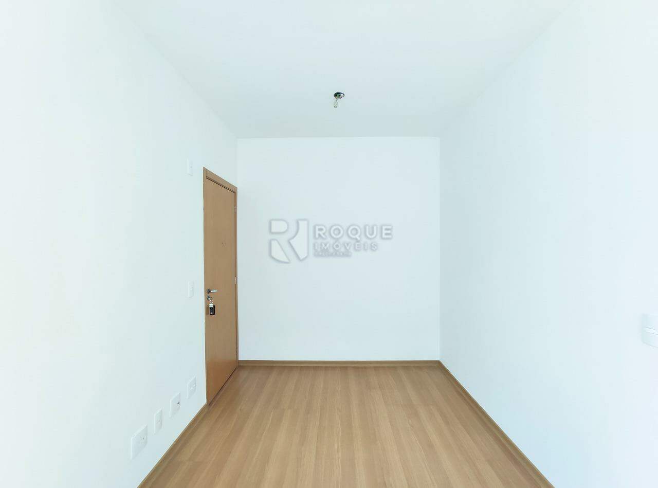 Apartamento para aluguel no bairro Fazenda Duas Barras: Sala 