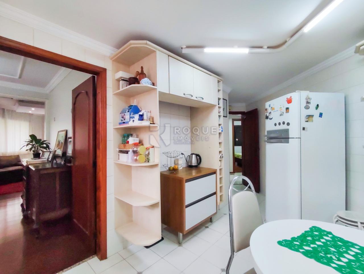Apartamento à venda no bairro Centro: COZINHA