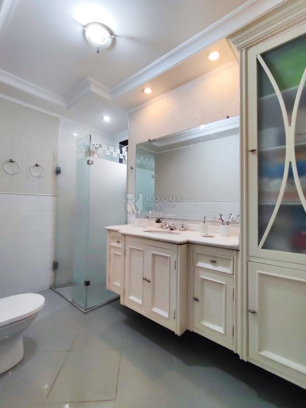 Apartamento à venda no bairro Centro: BANHEIRO SOCIAL