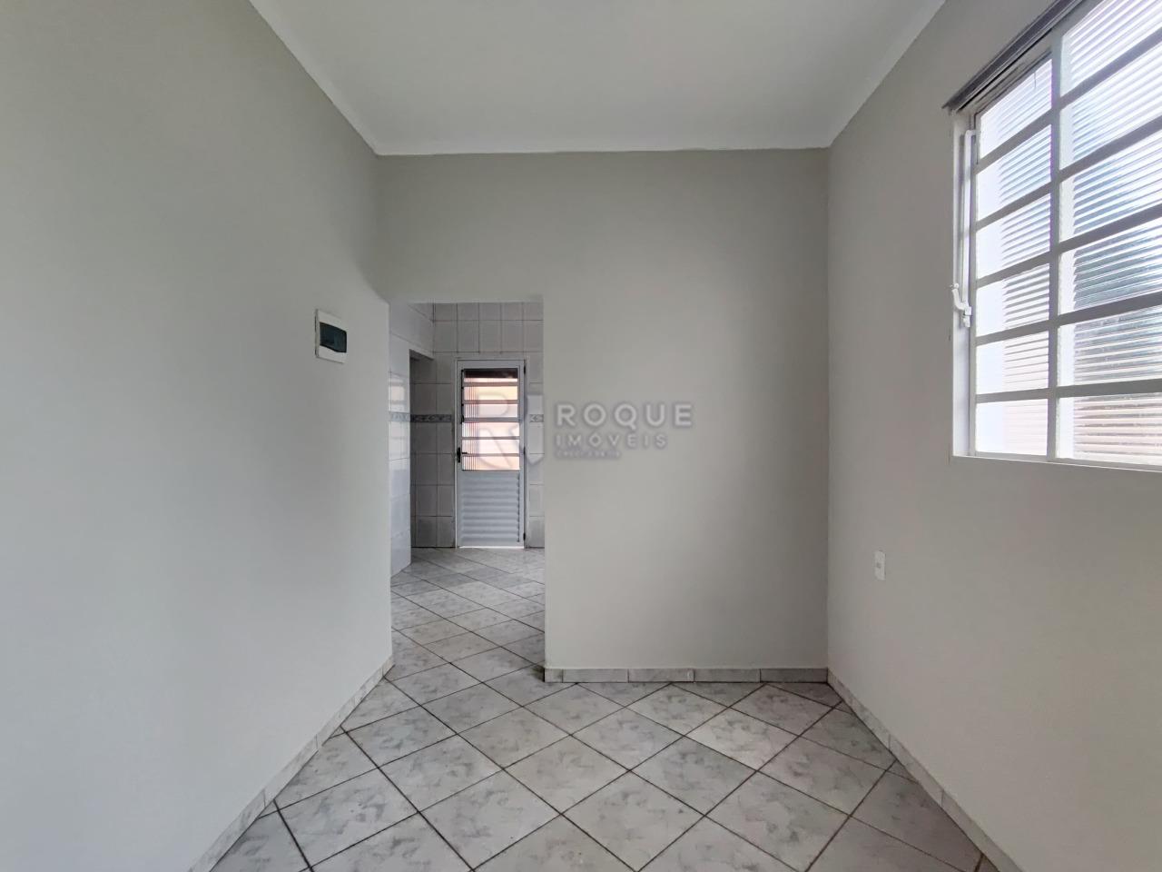 Casa Residencial para aluguel no bairro Vila Esteves: Sala de jantar 