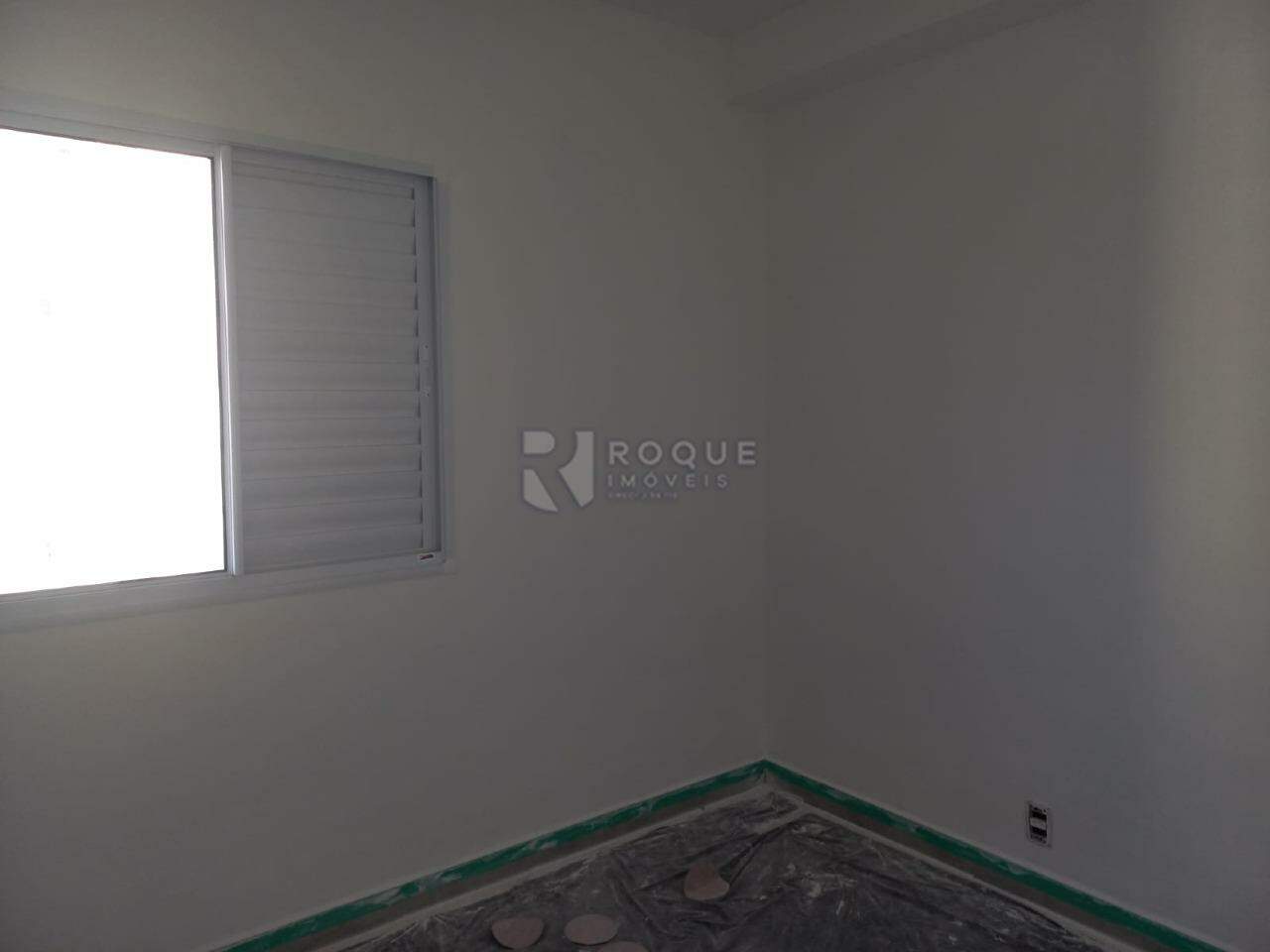 Apartamento para aluguel no bairro Jardim Santa Adélia: Dormitório 1