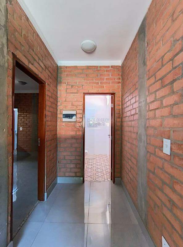Casa em condomínio para aluguel no bairro Jardim Itapoã: Hall
