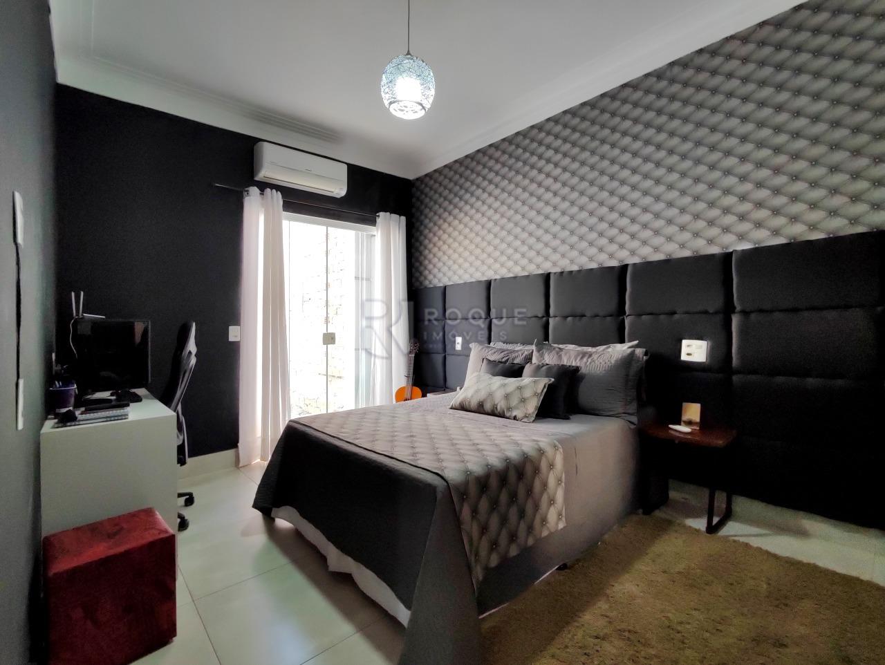 Casa Residencial à venda no bairro Jardim dos Jequitibás: DORMITÓRIO 1