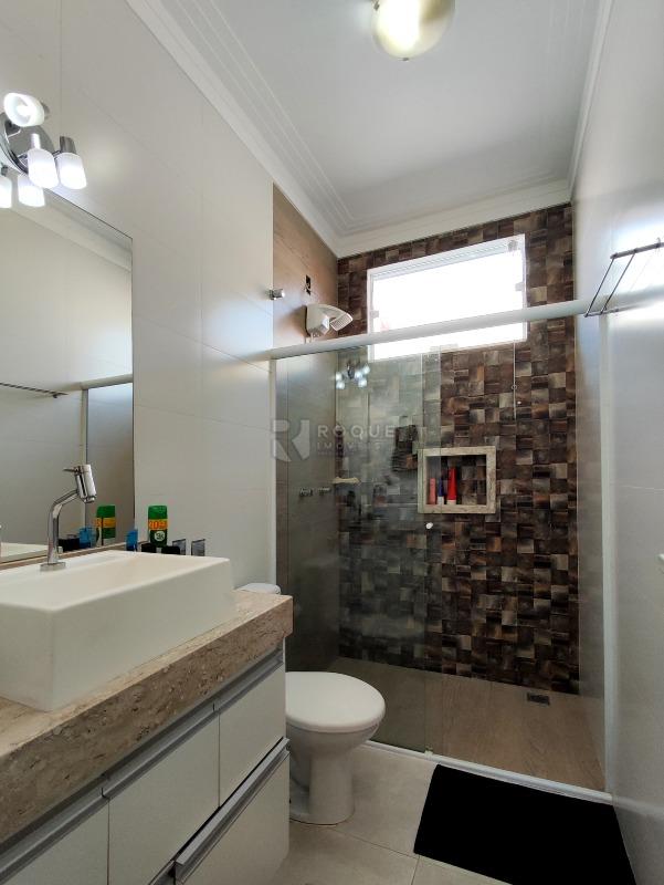 Casa Residencial à venda no bairro Jardim dos Jequitibás: BANHEIRO SOCIAL