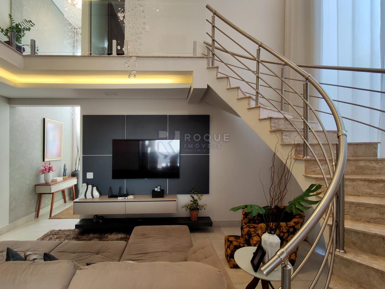 Casa Residencial à venda no bairro Jardim dos Jequitibás: SALA DE TV