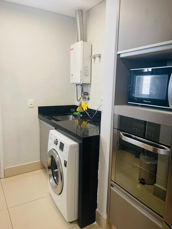 Casa em condomínio à venda no bairro Jardim Montezuma: 