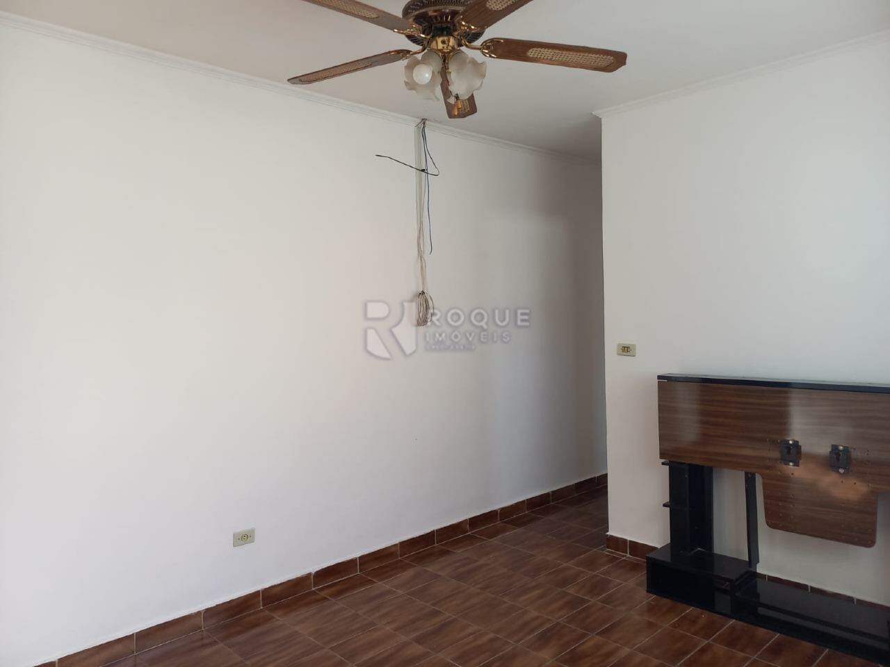 Casa Residencial para aluguel no bairro Parque Hippolyto: Sala