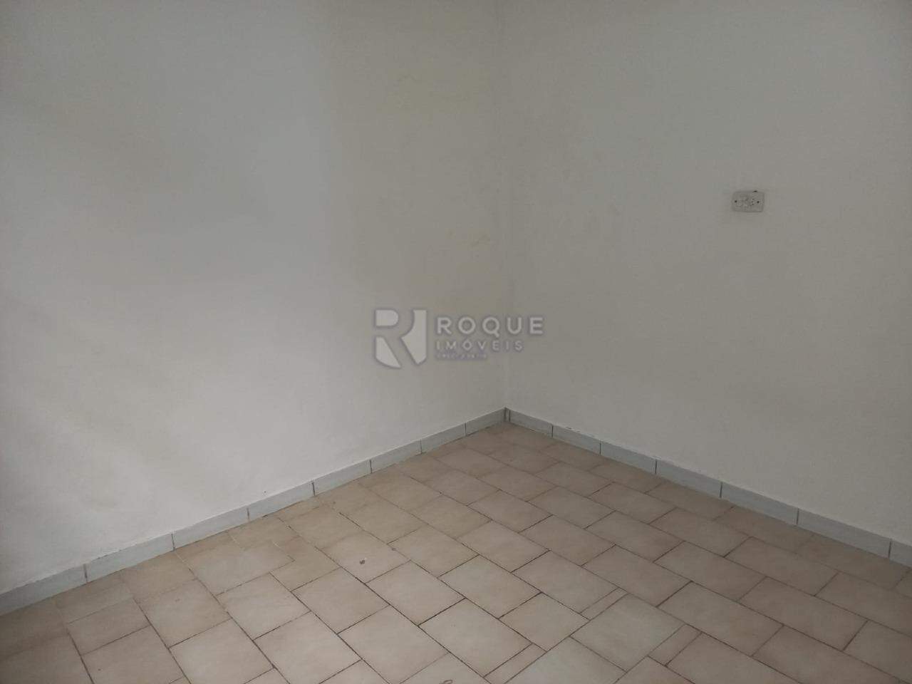 Casa Residencial para aluguel no bairro Parque Hippolyto: Dormitório 3 suíte