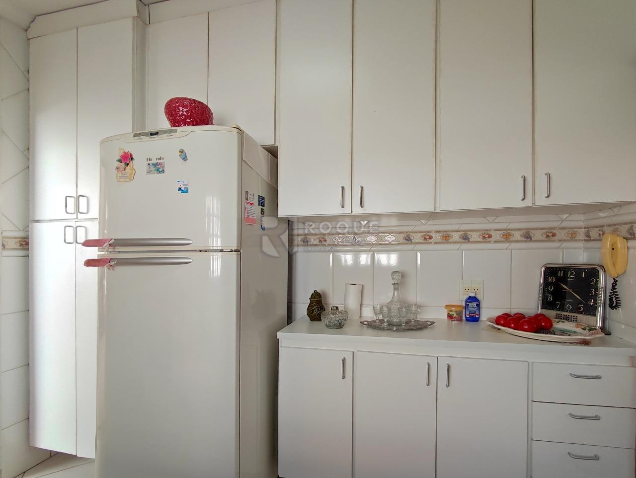 Casa Residencial à venda no bairro Vila Santa Lina: COZINHA