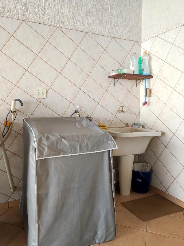 Casa Residencial à venda no bairro Vila Santa Lina: LAVANDERIA