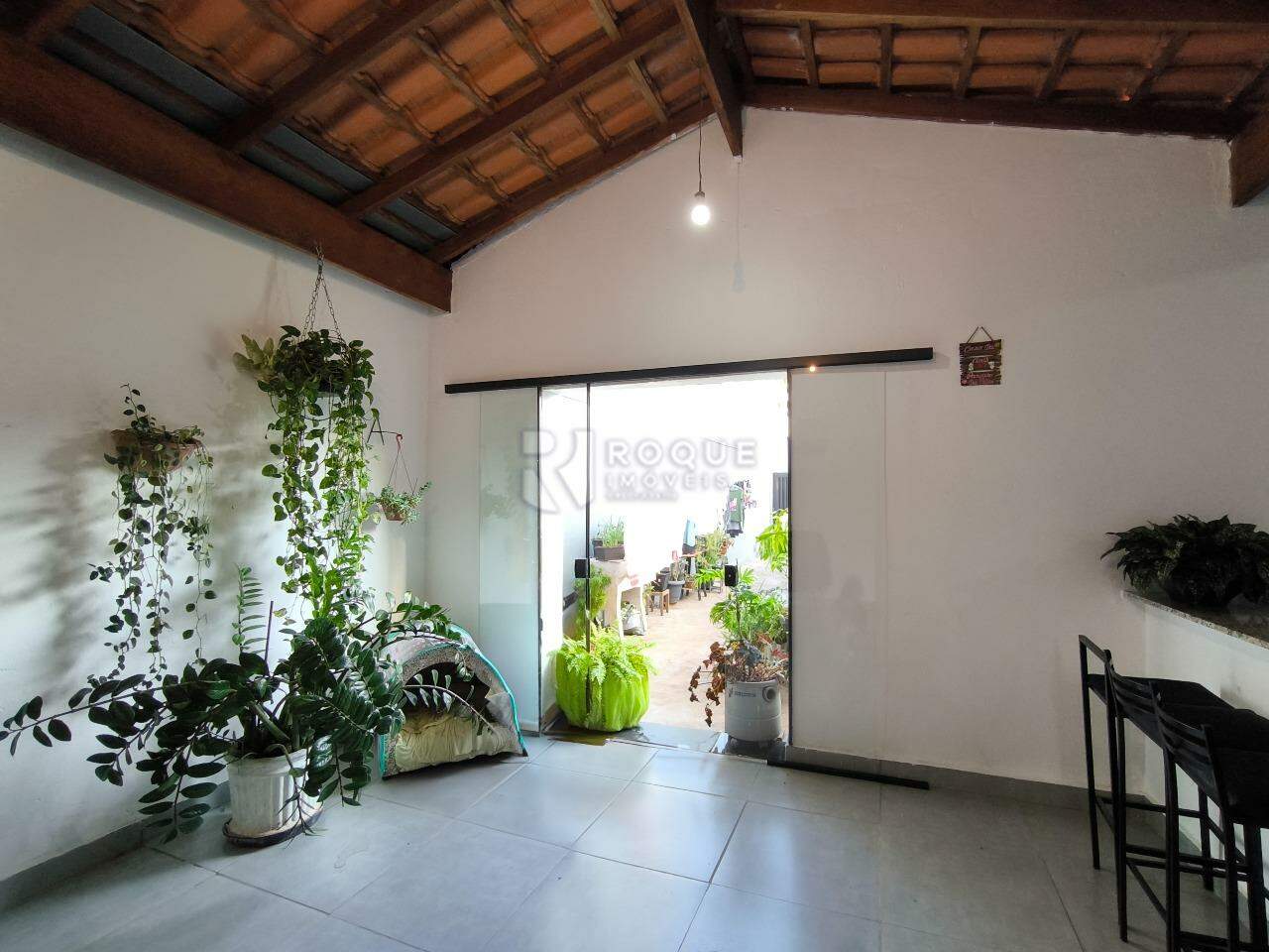 Casa Residencial à venda no bairro Jardim Campo Verde I: ÁREA DE CONVÍVIO