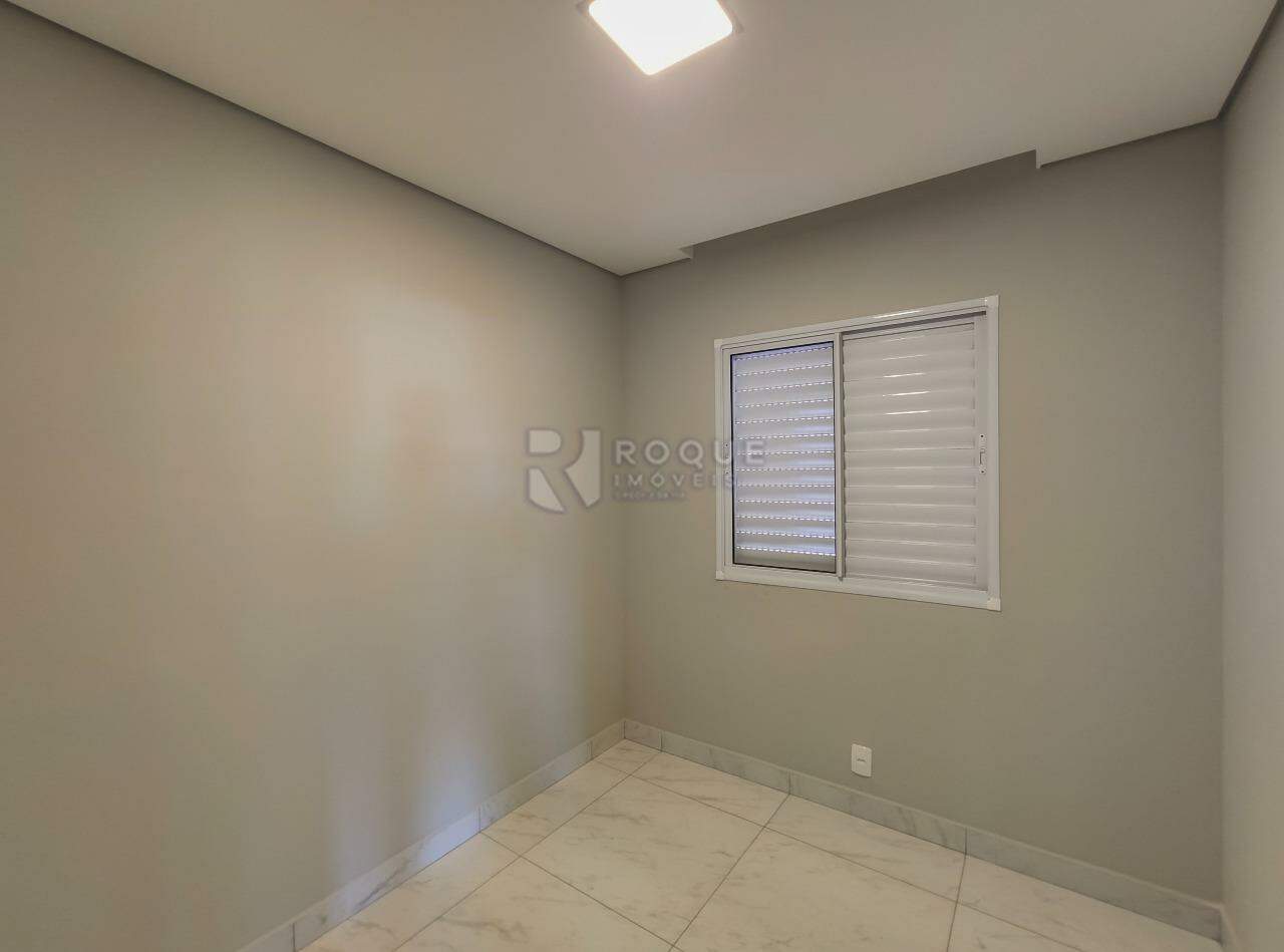 Apartamento para aluguel no bairro Jardim Santa Adélia: Dormitório 1