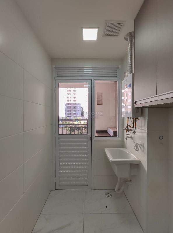 Apartamento para aluguel no bairro Jardim Santa Adélia: Área de serviço