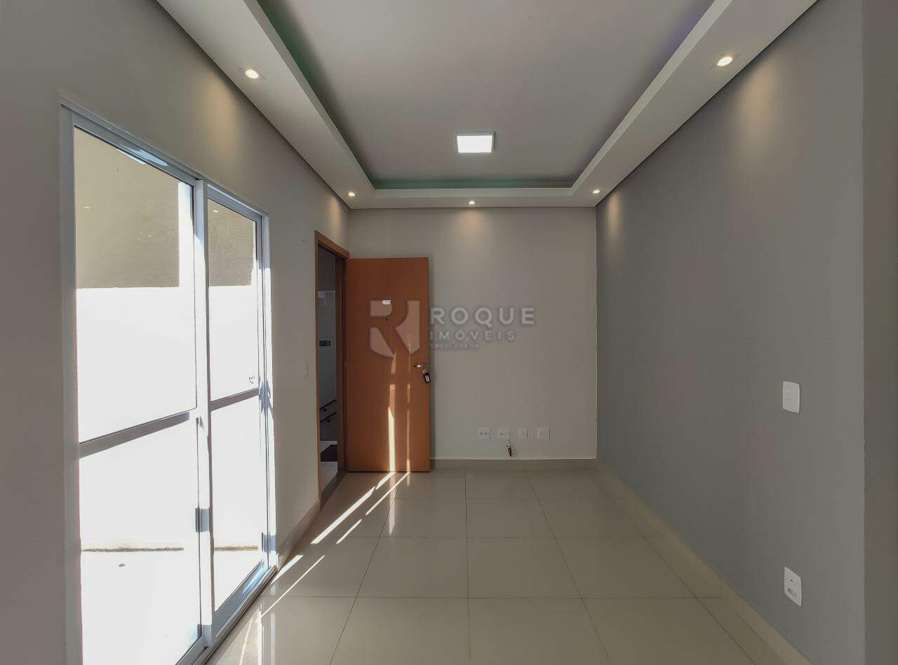 Apartamento para aluguel no bairro Graminha: Sala 