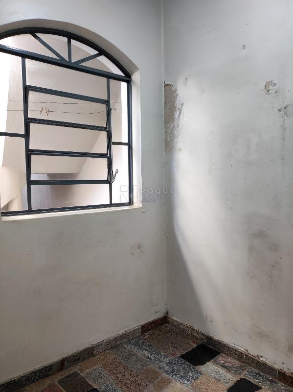 Casa Residencial à venda no bairro Boa Vista: DESPEJO