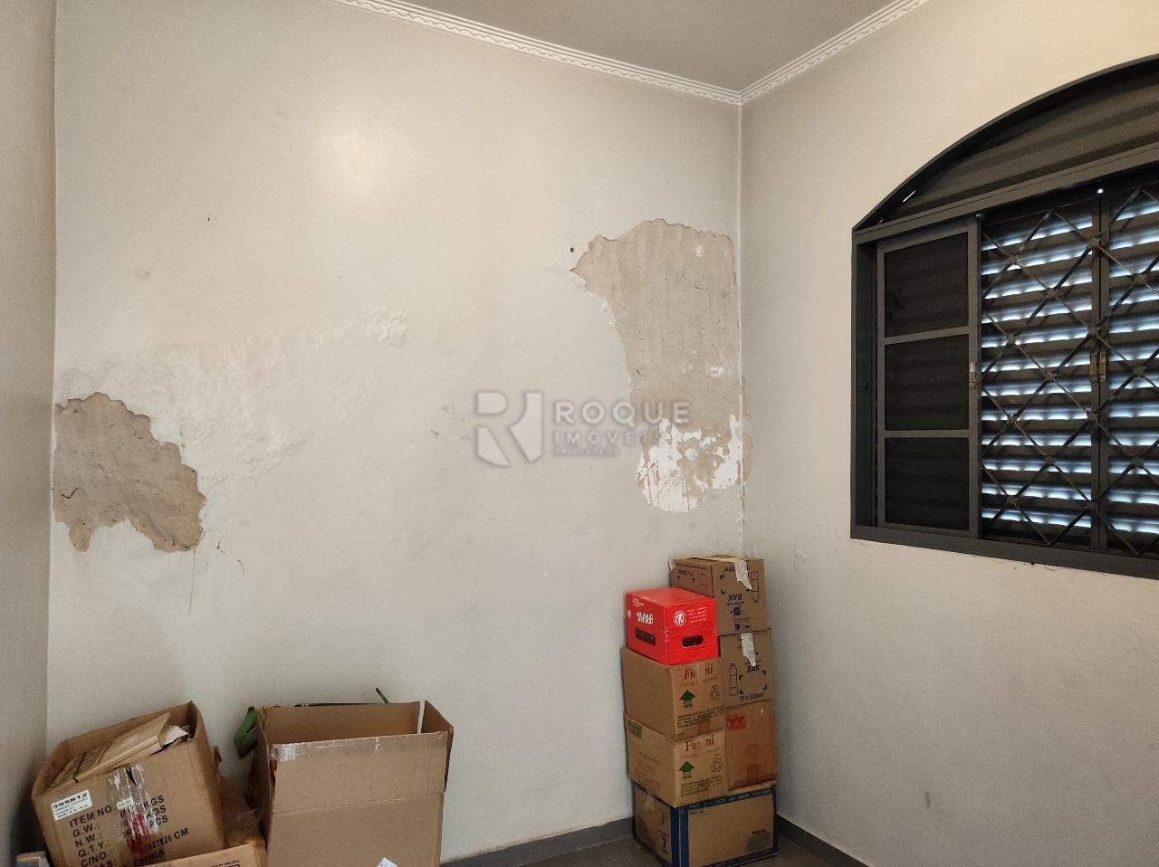 Casa Residencial à venda no bairro Boa Vista: DORMITÓRIO CASA FUNDOS