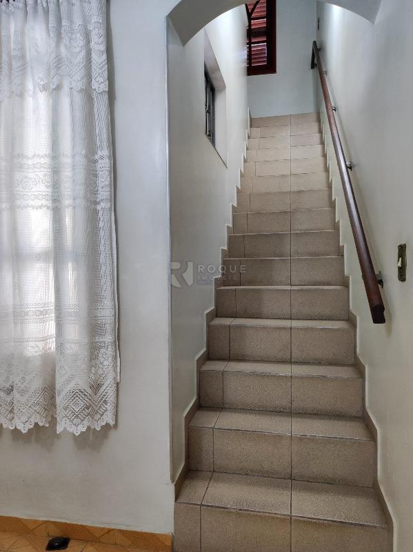 Casa Residencial à venda no bairro Boa Vista: ACESSO PISO SUPERIOR