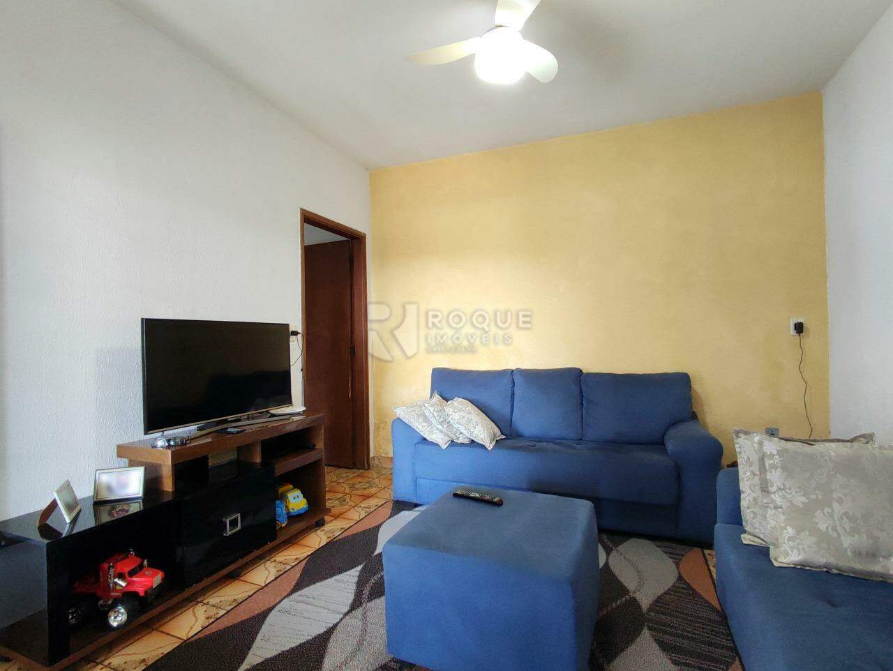 Casa Residencial à venda no bairro Parque Hippolyto: SALA DE TV