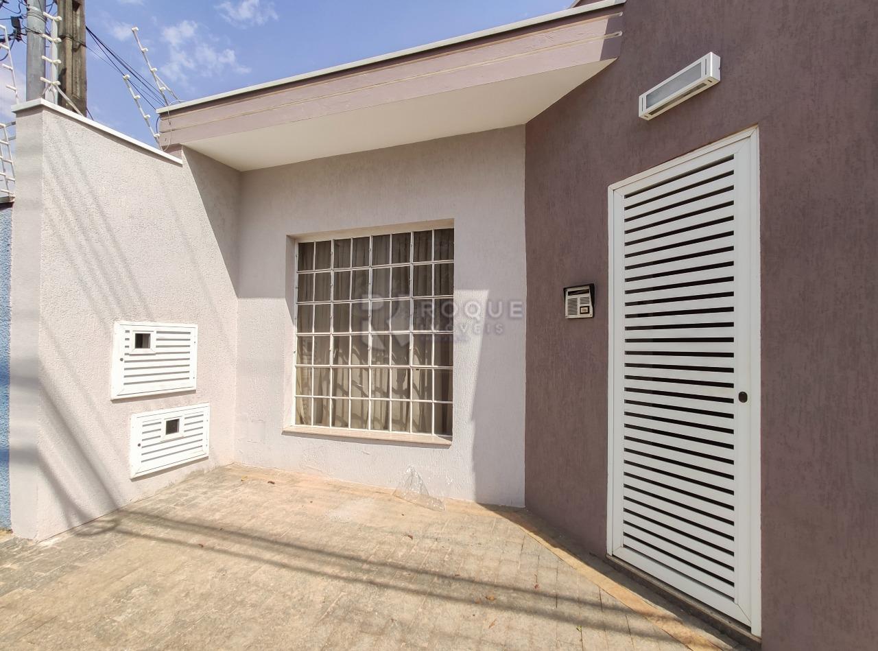 Casa Residencial para aluguel no bairro Vila Claudia: Fachada 