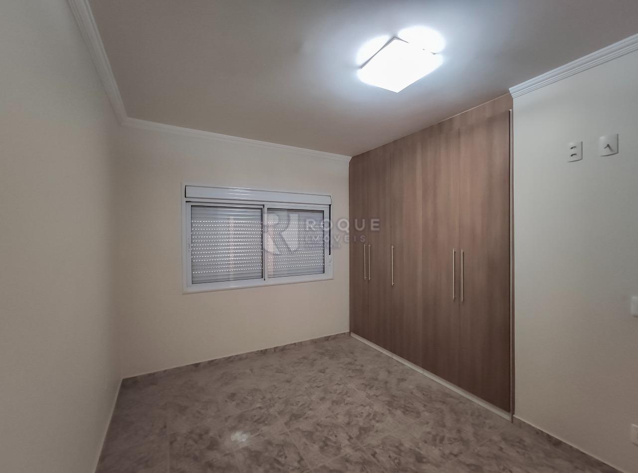 Casa Residencial para aluguel no bairro Vila Claudia: Dormitório 3 suíte 