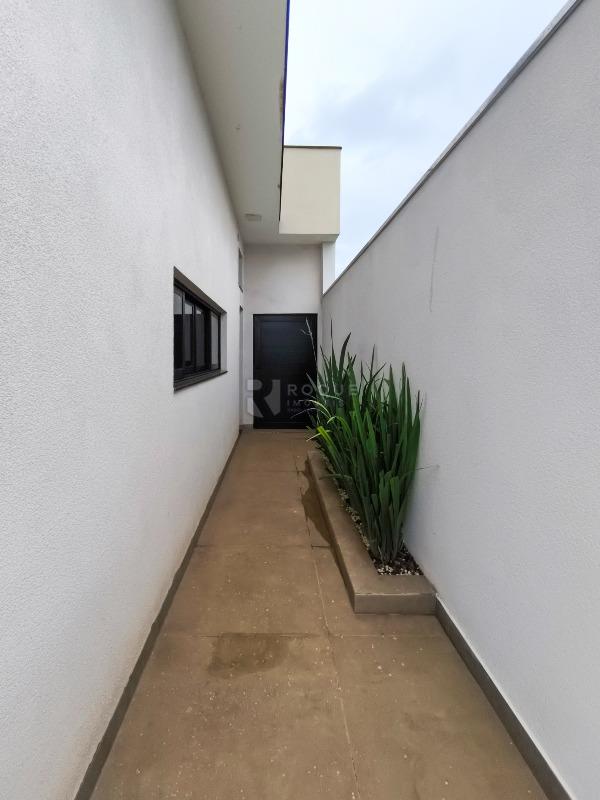 Casa em condomínio à venda no bairro Residenciais Fazenda Itapema: ENTRADA DE SERVIÇO