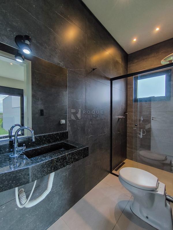 Casa em condomínio à venda no bairro Residenciais Fazenda Itapema: WC SUÍTE 2