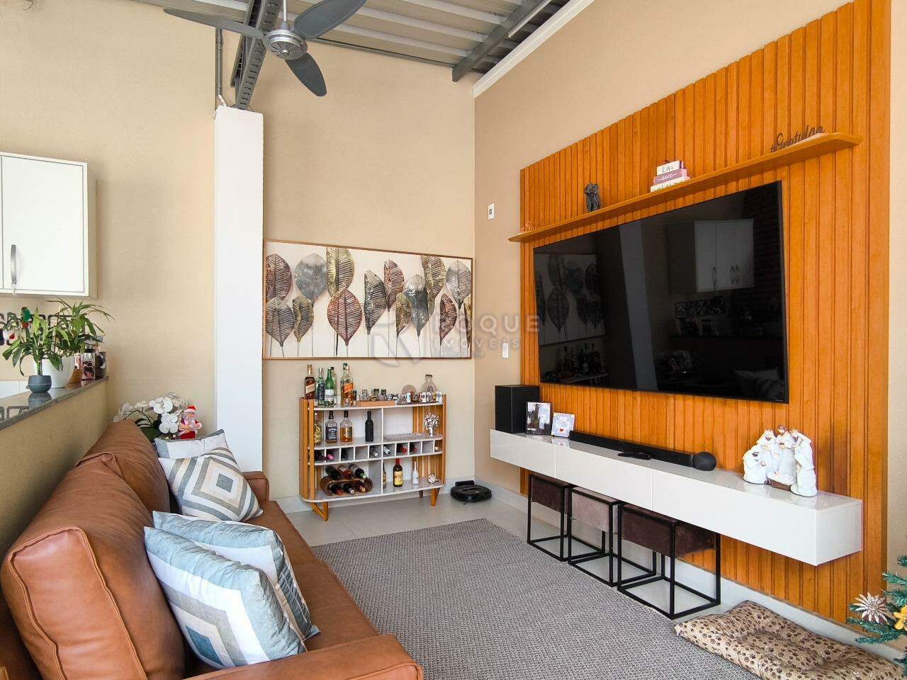 Casa Residencial à venda no bairro Jardim Parque Novo Mundo: SALA DE ESTAR