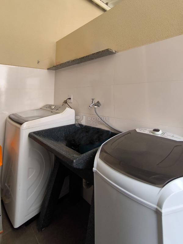 Casa Residencial à venda no bairro Jardim Parque Novo Mundo: LAVANDERIA