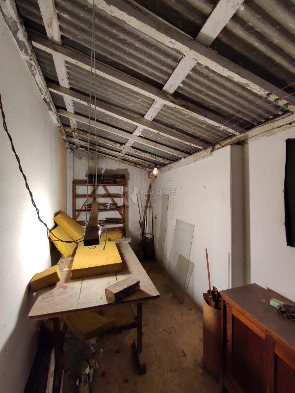 Casa Comercial à venda no bairro Centro: BARRACÃO