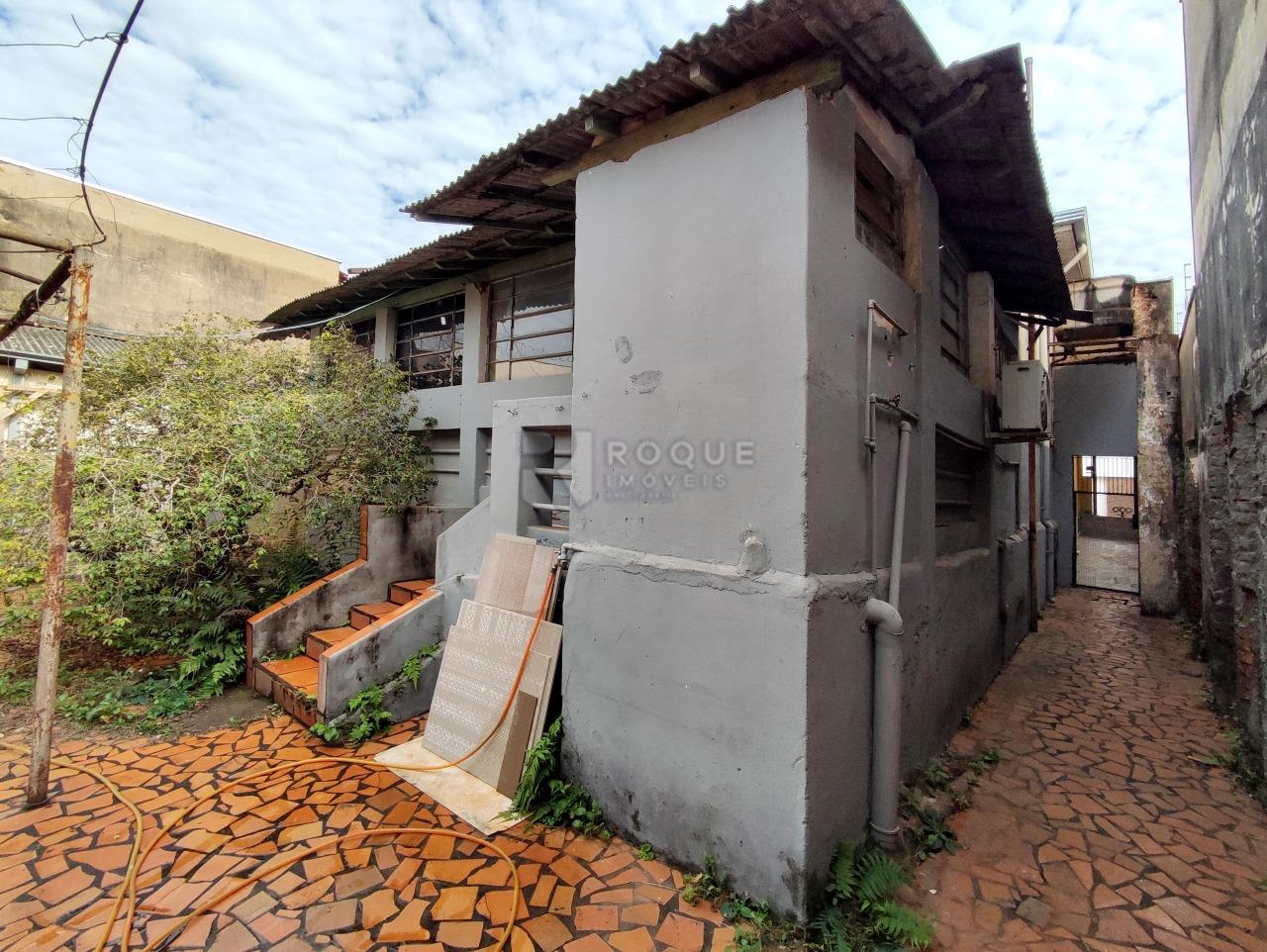 Casa Comercial à venda no bairro Centro: LATERAL EXTERNA