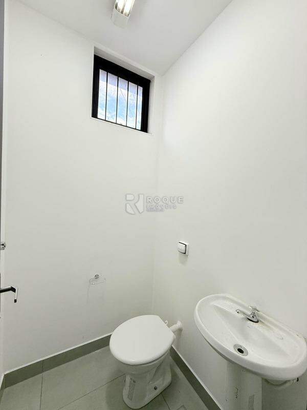 Salão para aluguel no bairro Centro: Wc 02