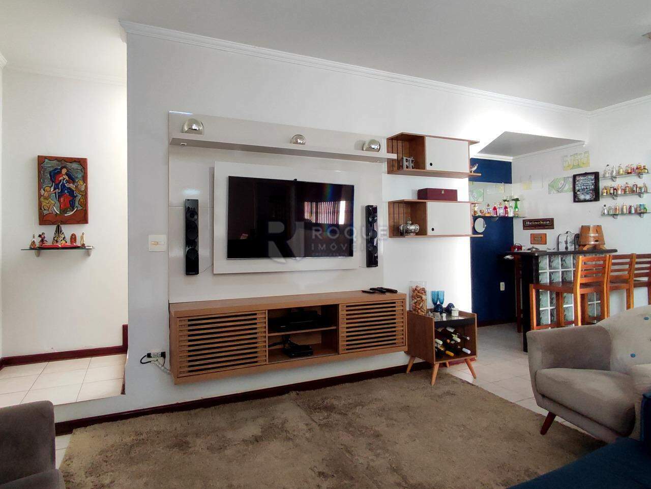 Casa Residencial à venda no bairro Jardim Mediterrâneo: SALA DE TV