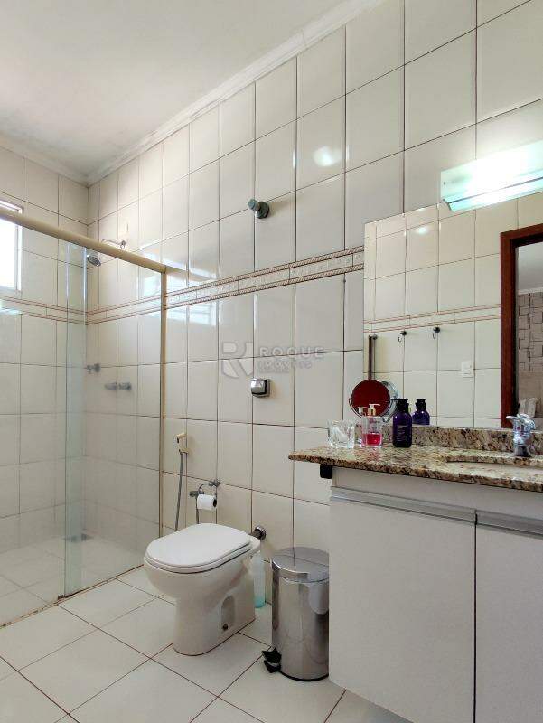 Casa Residencial à venda no bairro Jardim Mediterrâneo: WC SUÍTE 3