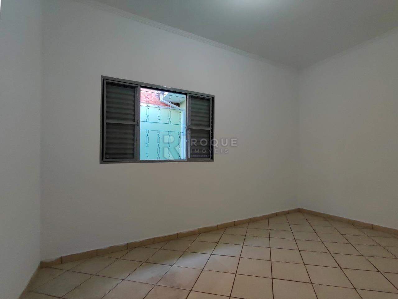 Casa Residencial à venda no bairro Jardim Residencial Regina Bastelli: DORMITÓRIO
