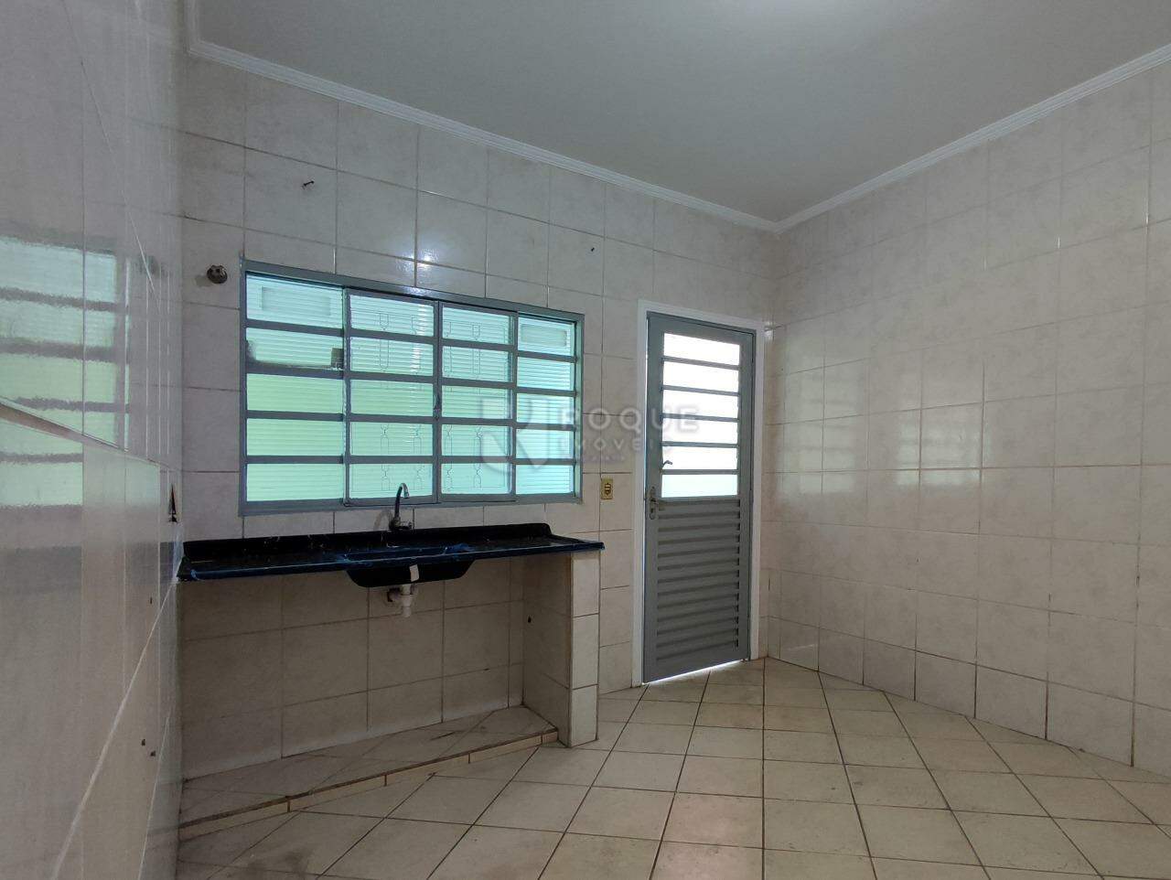 Casa Residencial à venda no bairro Jardim Residencial Regina Bastelli: COZINHA