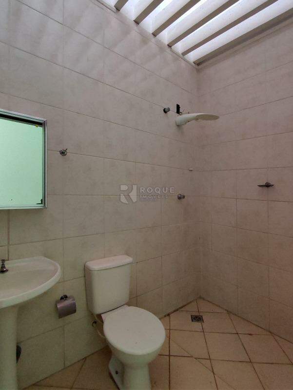 Casa Residencial à venda no bairro Jardim Residencial Regina Bastelli: WC SUÍTE