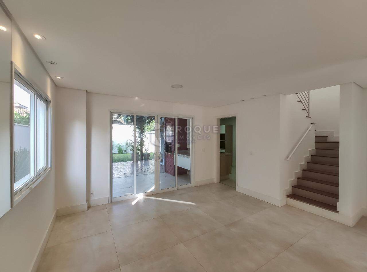 Casa em condomínio para aluguel no bairro Jardim Montezuma: Sala